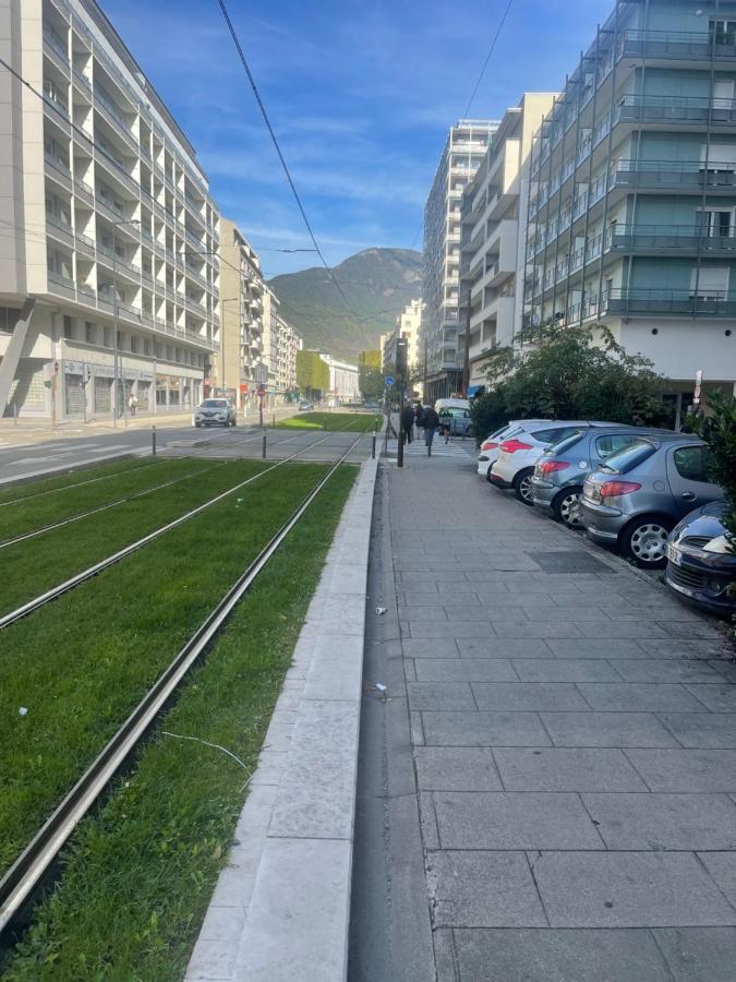 Chez Flo Apartment Grenoble Ngoại thất bức ảnh